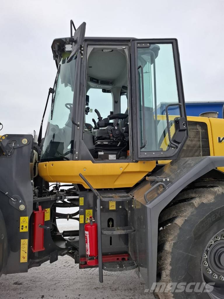 New Holland W190 D Knik- en schrankladers