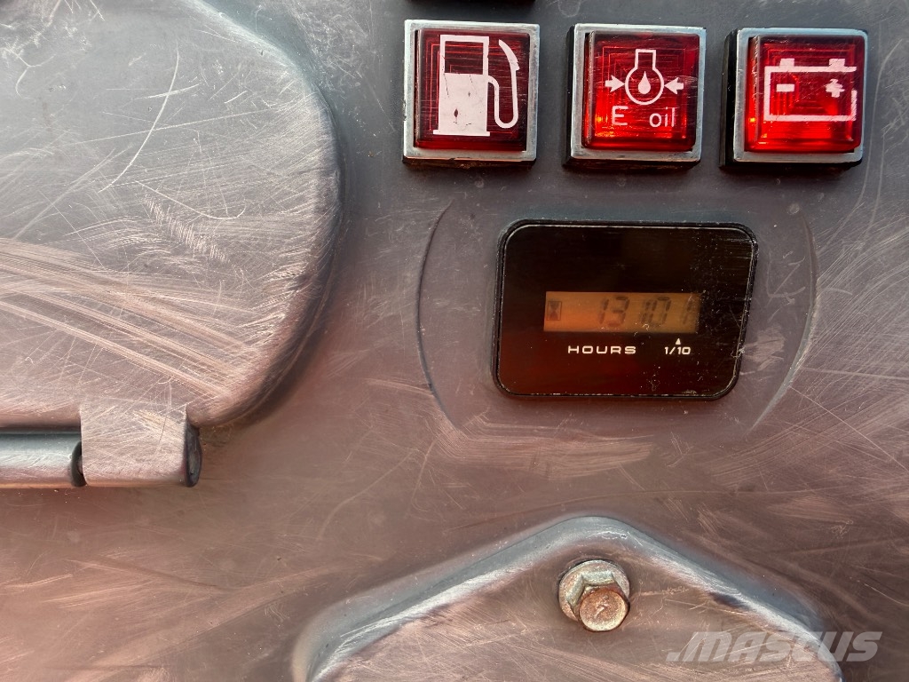 Kubota U 10-3 Мини-экскаваторы
