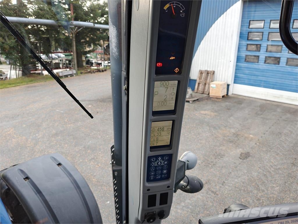 New Holland T8.275 - Powershift GPS Traktorid