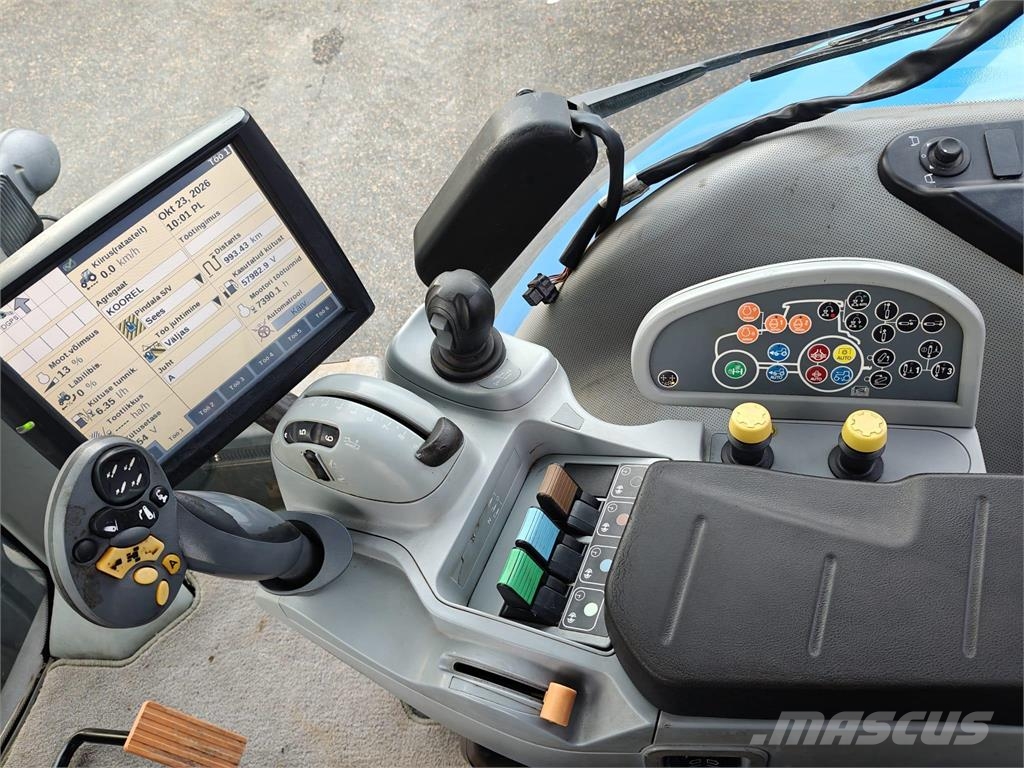 New Holland T8.275 - Powershift GPS Traktorid