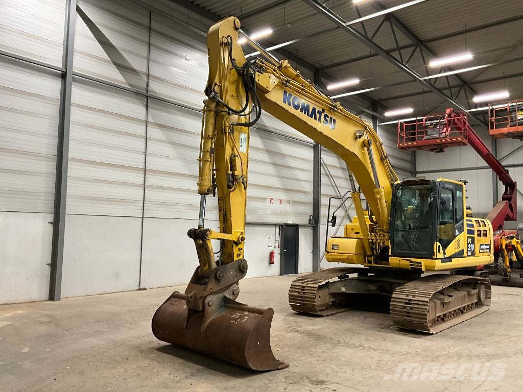 Komatsu PC 210 LCi-11 Raupenbagger
