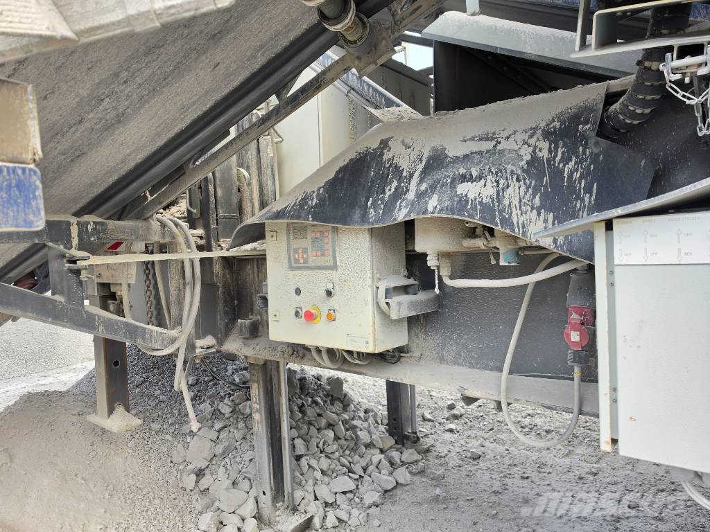 Metso 120-330 Iseliikuvad purustid