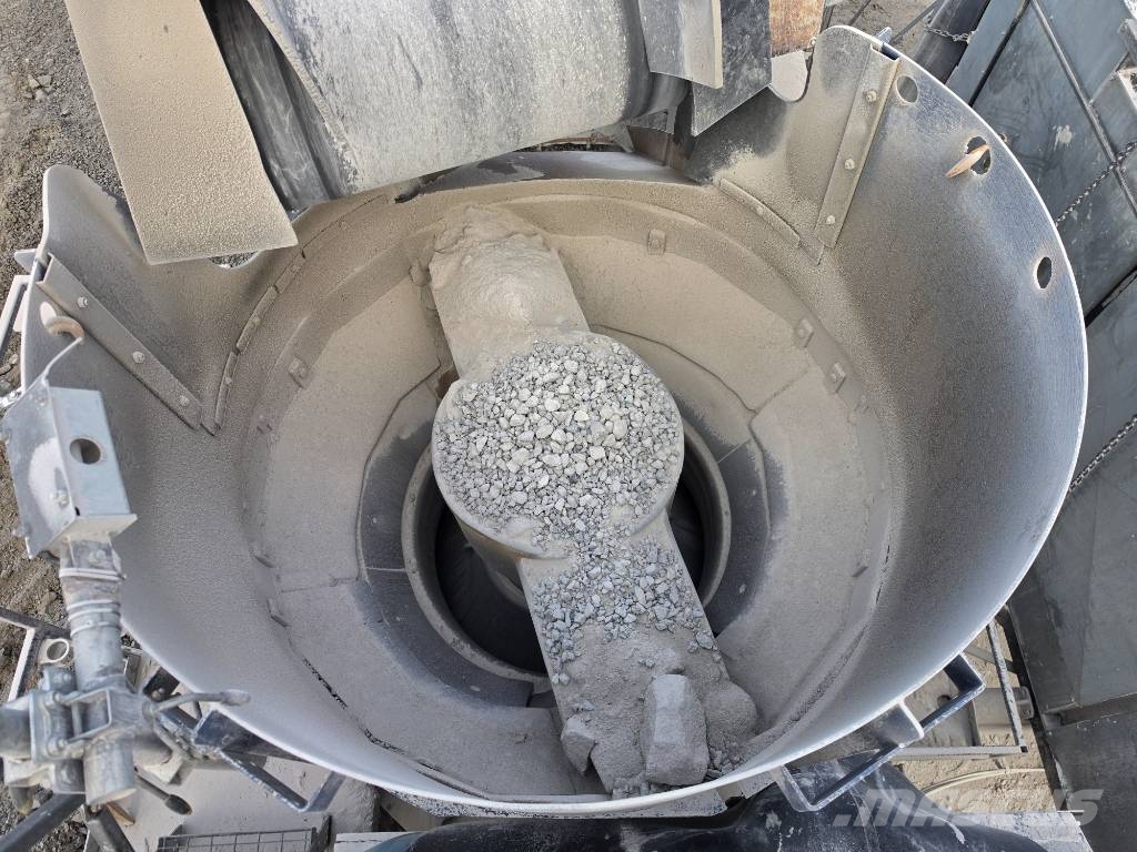 Metso 120-330 Iseliikuvad purustid