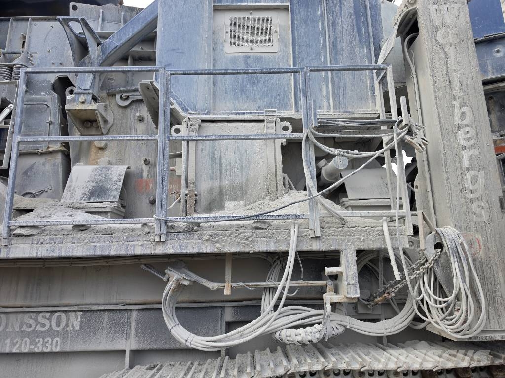Metso 120-330 Iseliikuvad purustid