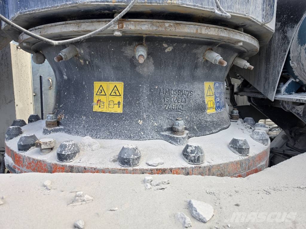 Metso 120-330 Iseliikuvad purustid