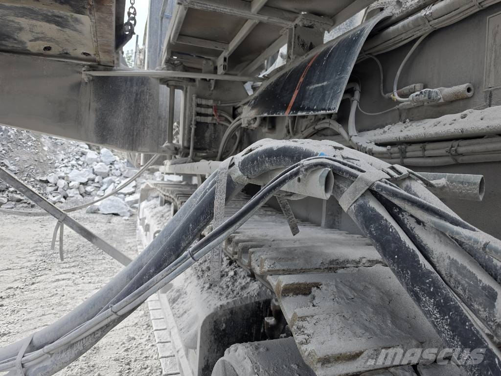 Metso 120-330 Iseliikuvad purustid