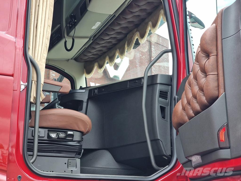 Volvo FH 13.500 Aero Globetrotter XL 4x2 - New - Full sp Çekiciler