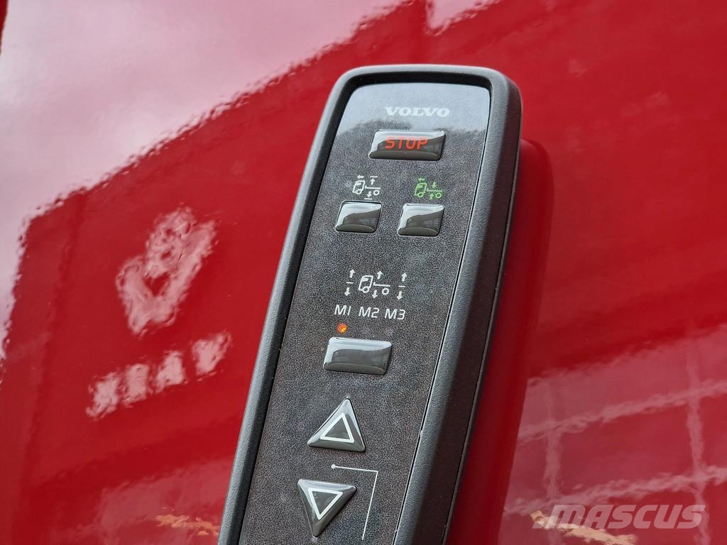 Volvo FH 13.500 Aero Globetrotter XL 4x2 - New - Full sp Çekiciler
