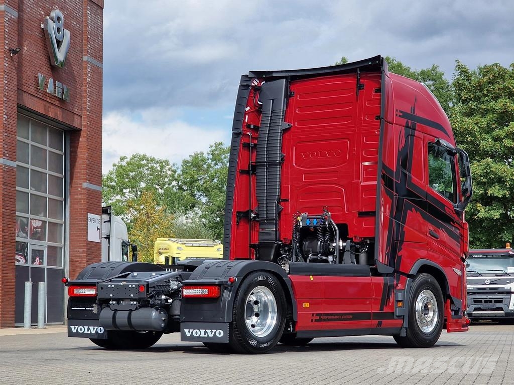 Volvo FH 13.500 Aero Globetrotter XL 4x2 - New - Full sp Çekiciler