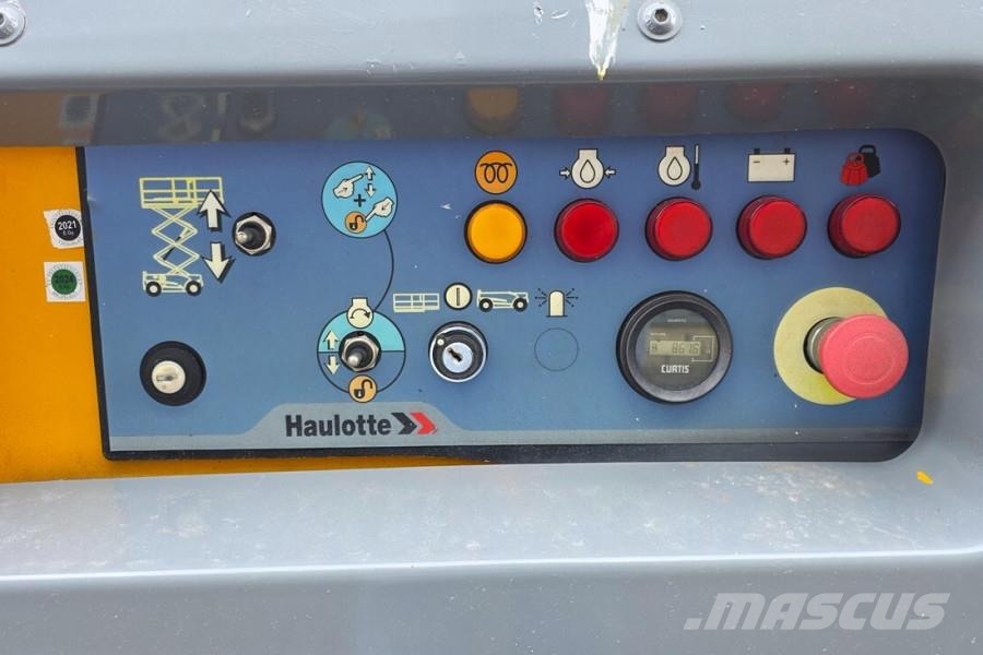 Haulotte COMPACT 10DX Diesel, 4x4 Drive, 10.2m Working Heig Schaarhoogwerkers