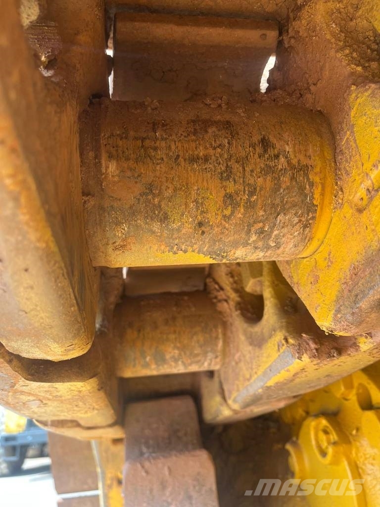 Komatsu D 475 A-3 Crawler dozers