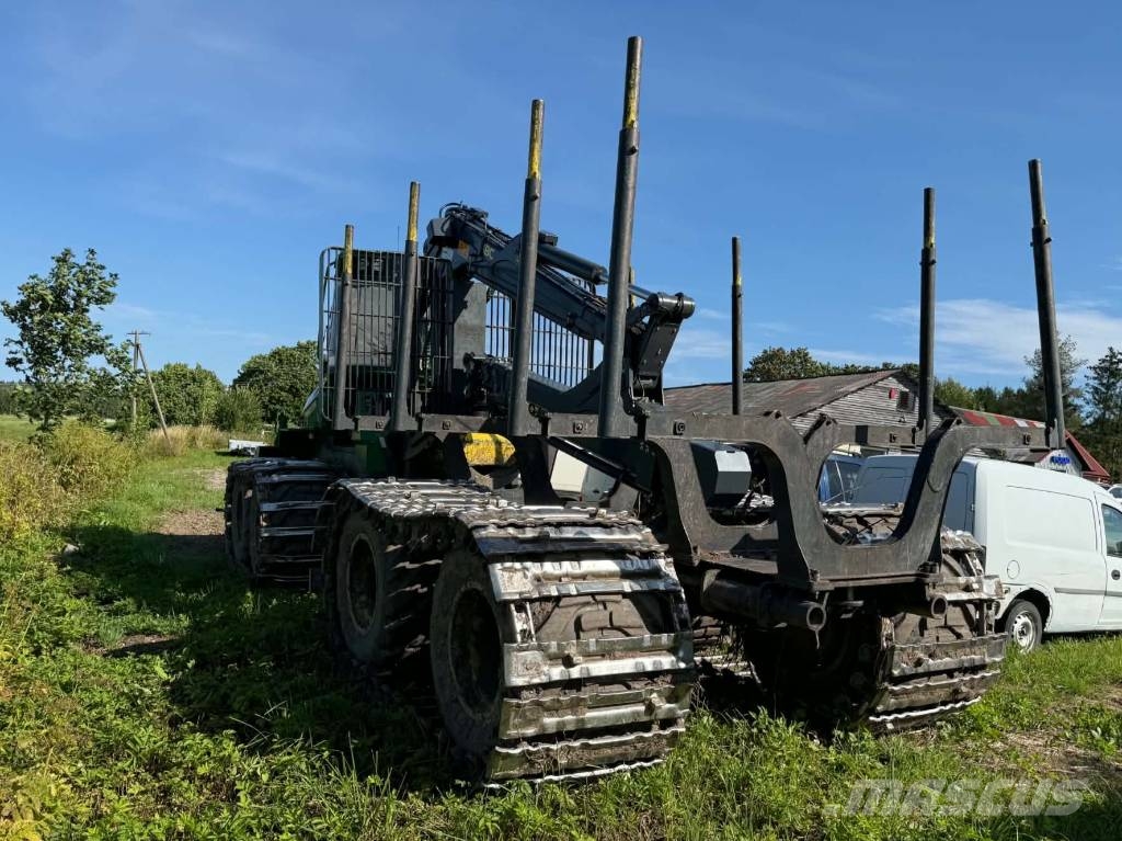 John Deere 1010G Forwarders