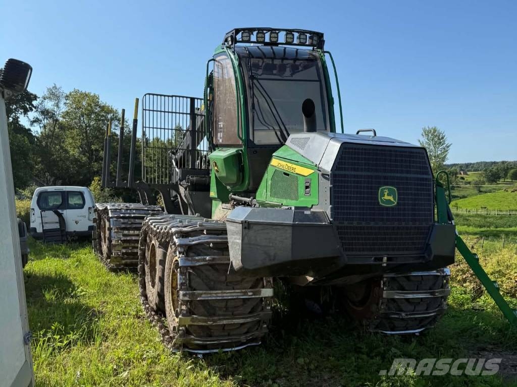 John Deere 1010G Forwarders