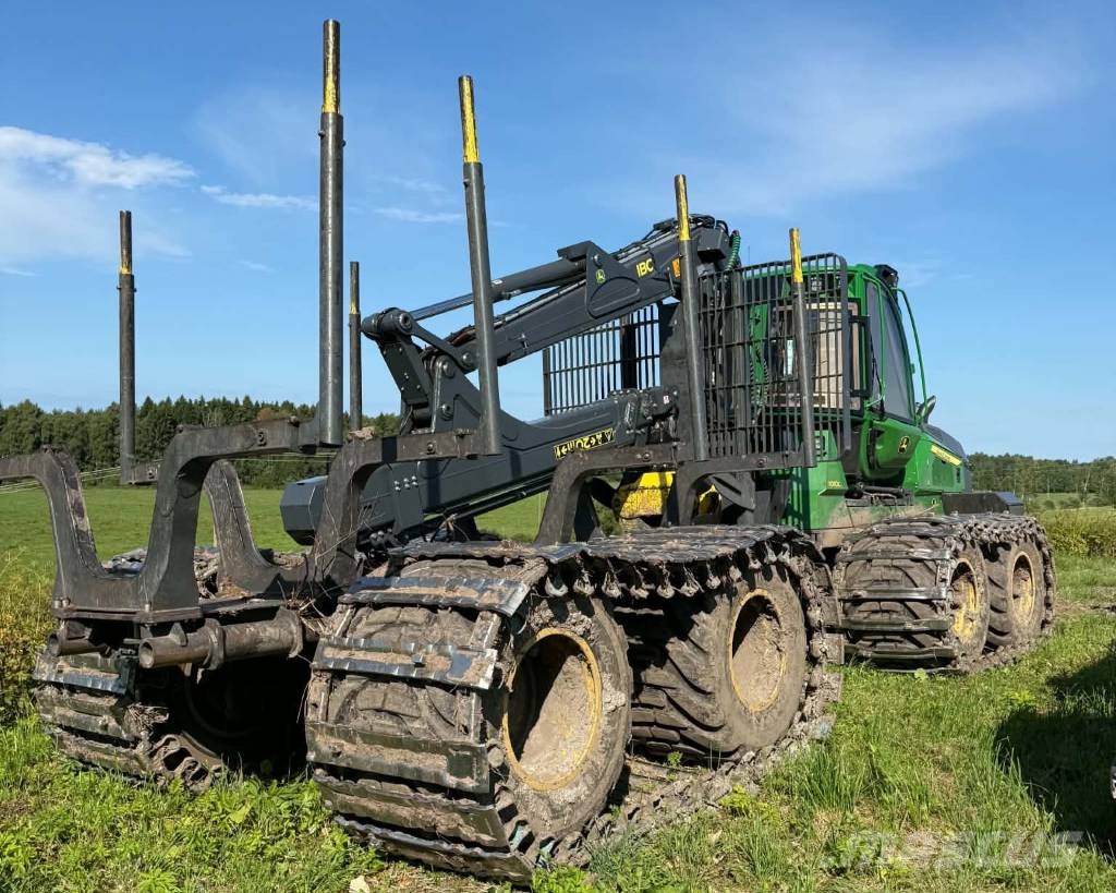 John Deere 1010G Forwarders