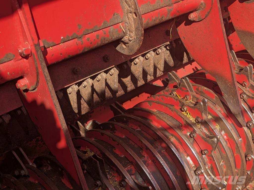 TEAGLE TOMAHAWK 8150 ミキサーフィーダー