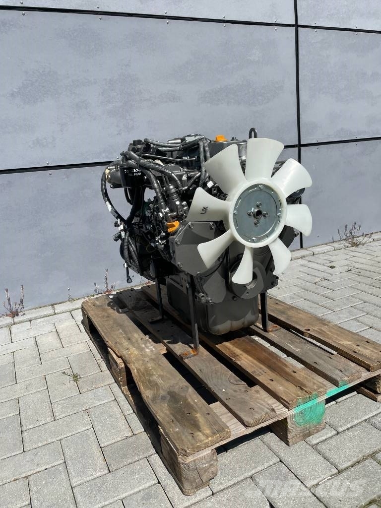 Yanmar 4TNV98 Motorer