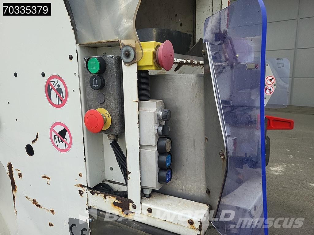 Volvo FE 320 6X2 NL-Truck Zoeller medium XL Steering axl Camiones de basura