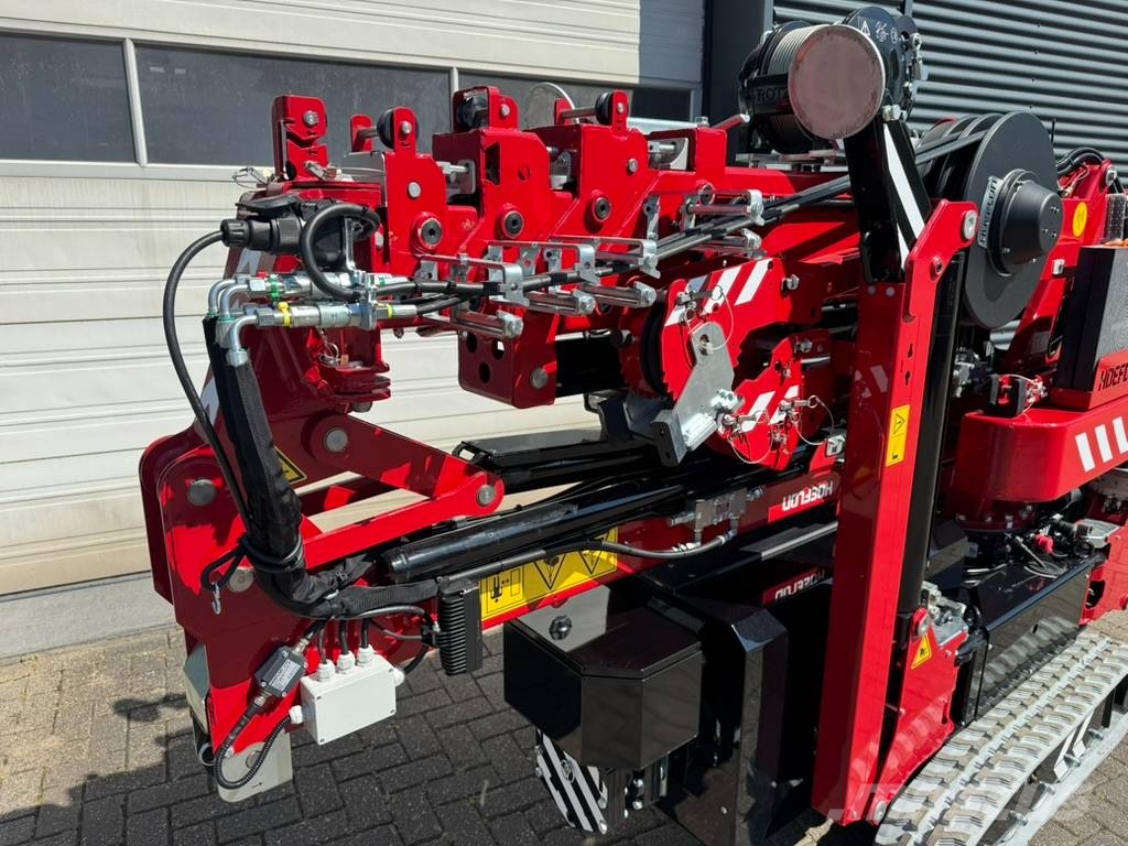 Hoeflon C6e Mini cranes