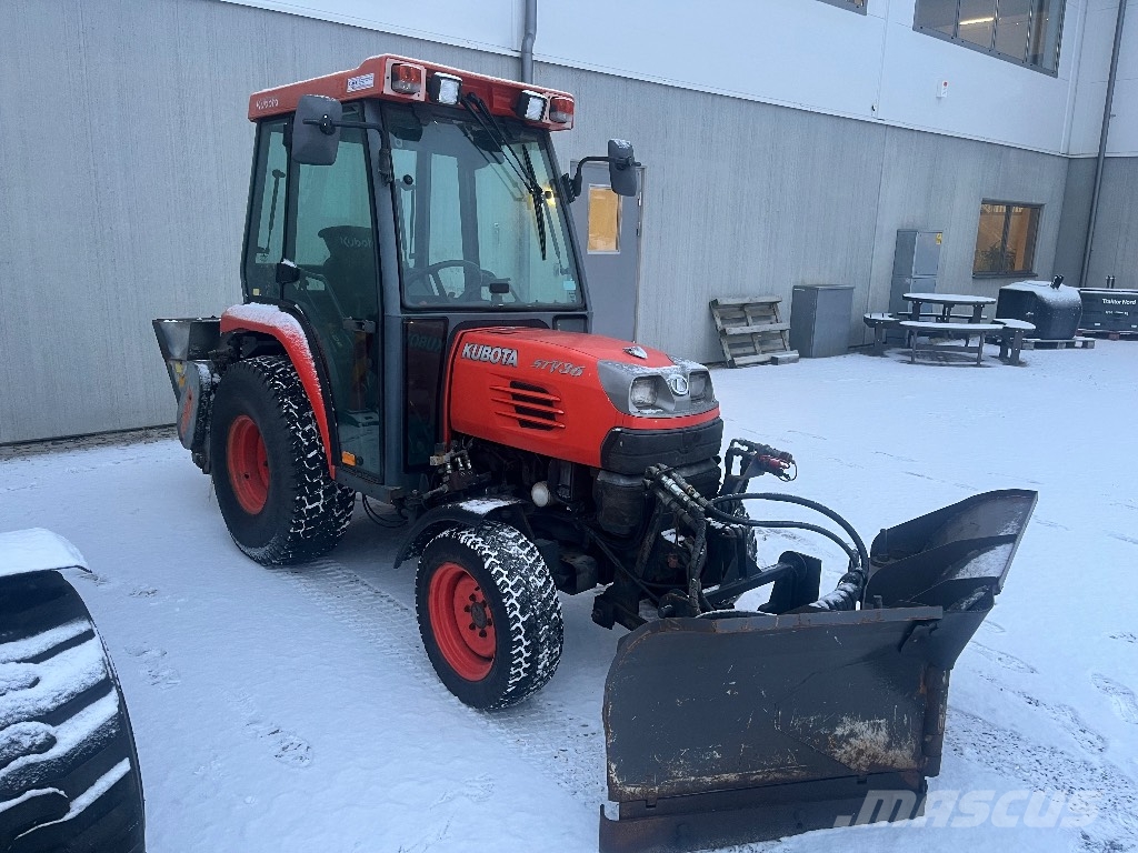 Kubota STV 36 Kompakttraktorid