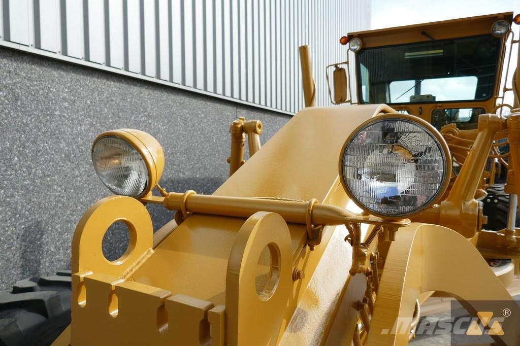 CAT 130G Ex-army Grederji