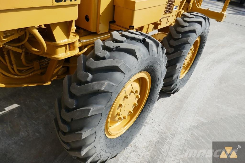 CAT 130G Ex-army Grederji