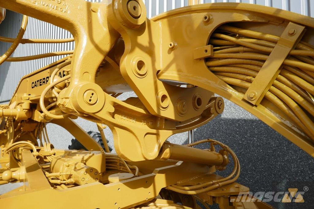 CAT 130G Ex-army Grederji