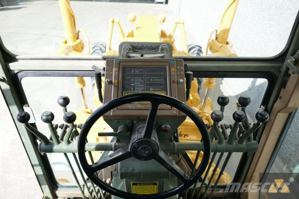 CAT 130G Ex-army Grederji