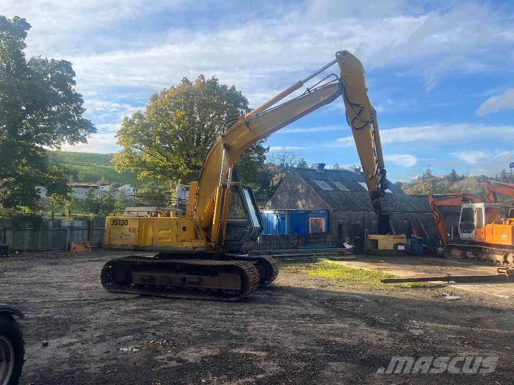 JCB JS 130 Gravemaskiner på larvebånd