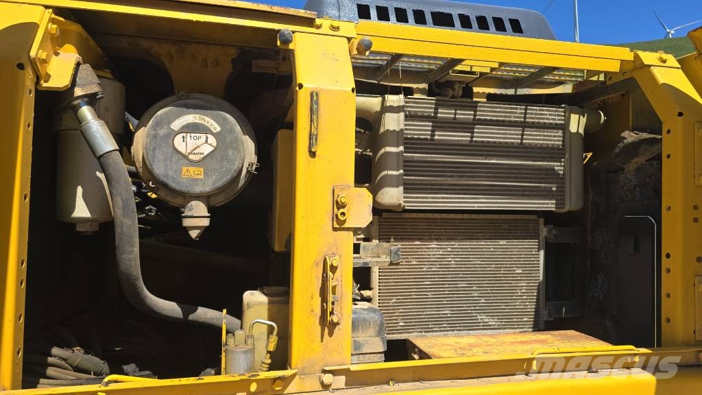Komatsu PC 210 LC-7 Escavatori cingolati