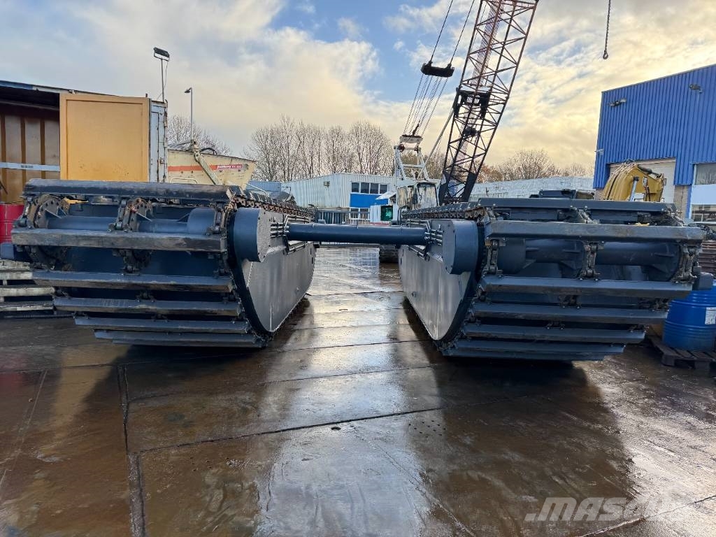 CAT swamp buggy amphibious undercarriage (unused) Amfibijski bageri