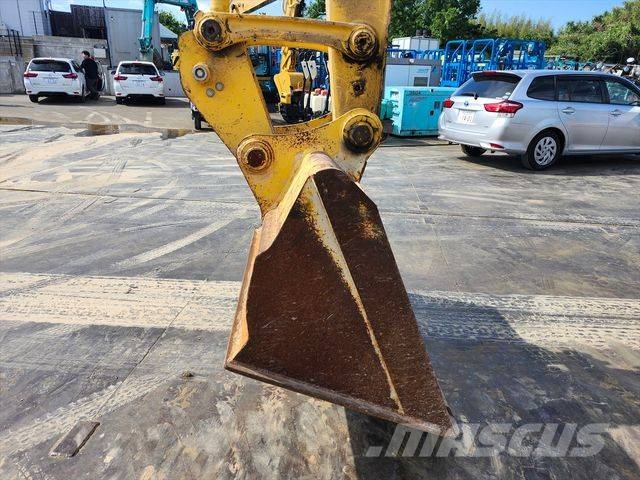 PC PC128US‑11 حفارات زحافة