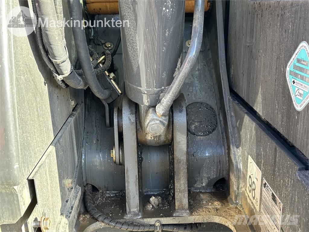 CASE CX85D Sr Kāpurķēžu ekskavatori