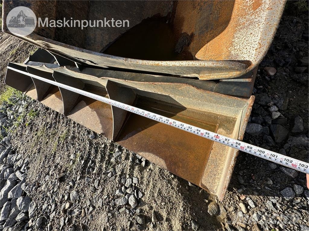 CASE CX85D Sr Kāpurķēžu ekskavatori