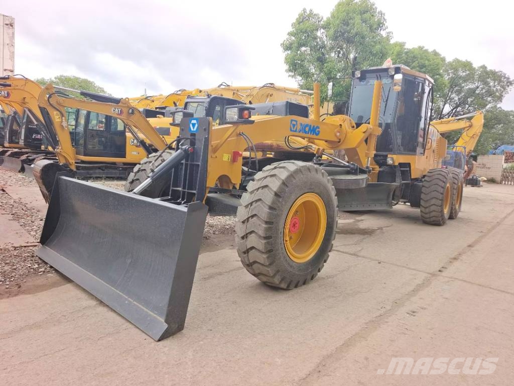 XCMG GR2153   the largest‑scale supplier معدات تمهيد الطرق