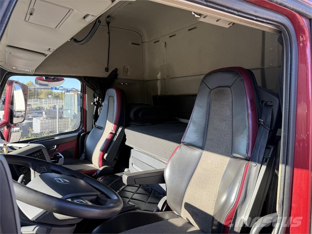 Volvo FM 500 8X4 Ciężarówki z wymienną zabudową