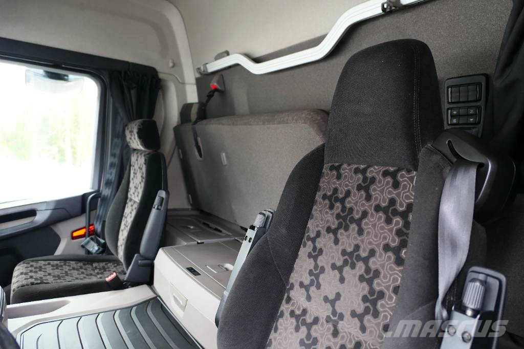 Scania Lösflaksbil G450b6x2*4nb 컨테이너 트럭