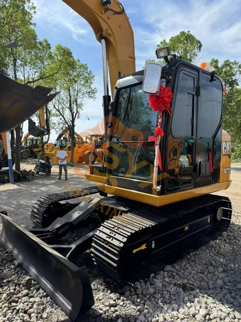 CAT 307 E Bagri goseničarji