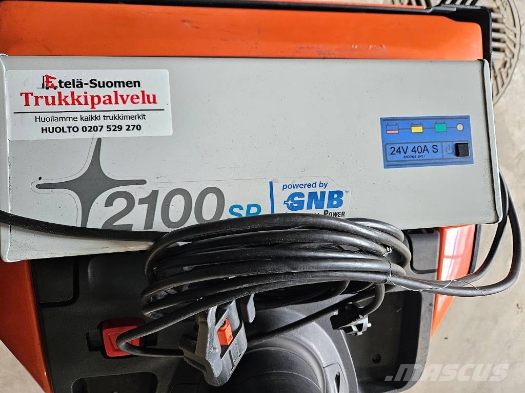 Toyota LPE 200 Lavansiirtovaunu Low lift with platform