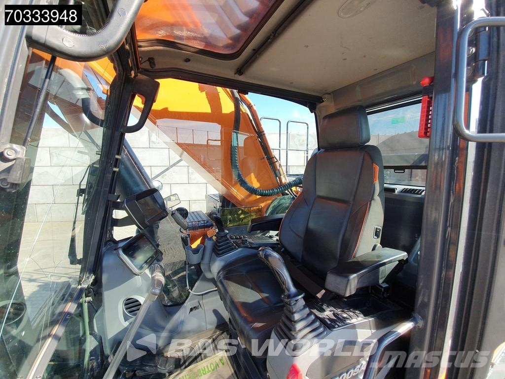 Doosan DX350 LC-7 Pelle sur chenilles