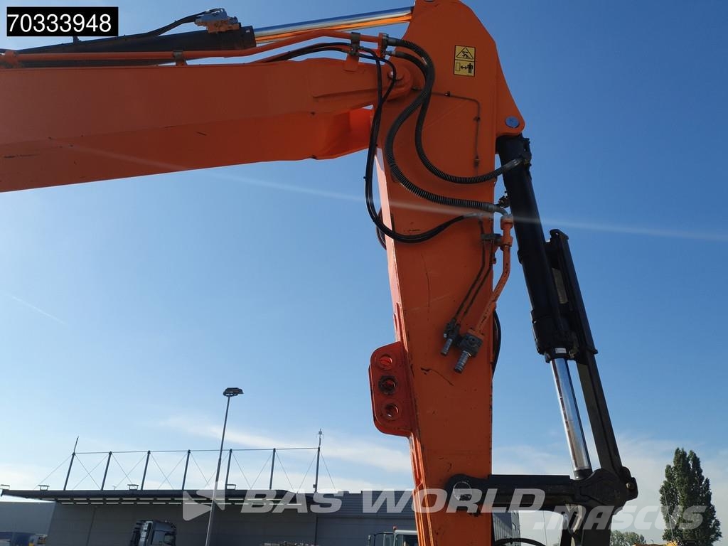 Doosan DX350 LC-7 Pelle sur chenilles