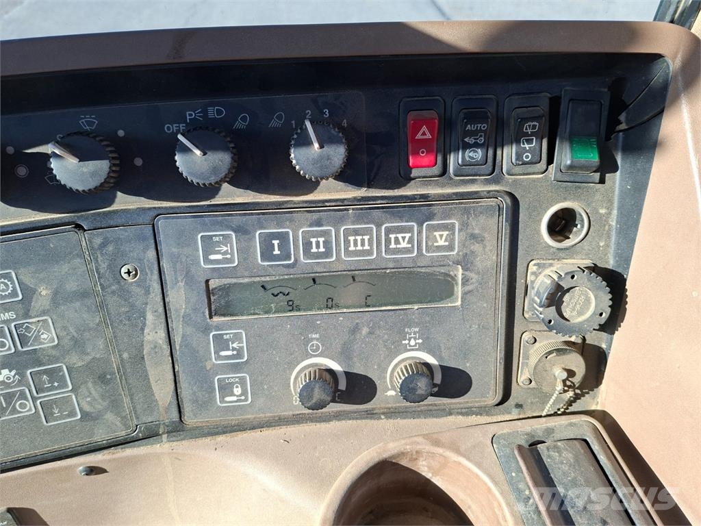 John Deere 8520 4X4 Construction - Others