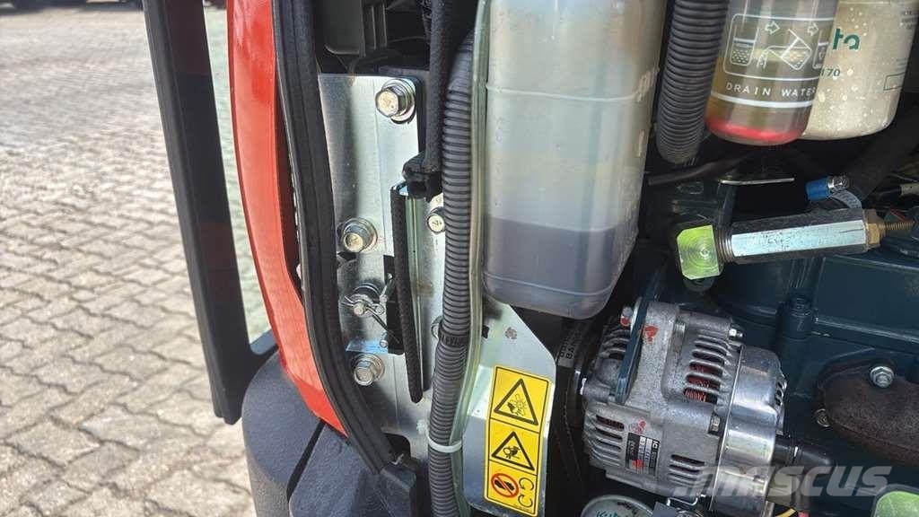 Kubota KX019-4 Мини-экскаваторы