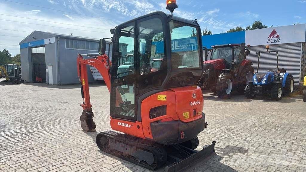 Kubota KX019-4 Мини-экскаваторы