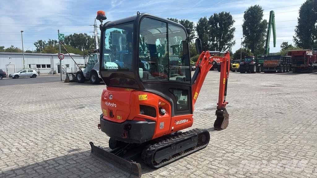 Kubota KX019-4 Мини-экскаваторы