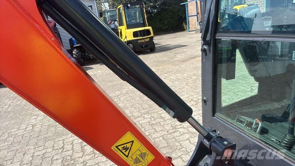 Kubota KX019-4 Мини-экскаваторы
