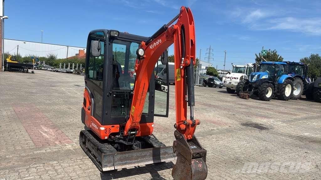 Kubota KX019-4 Мини-экскаваторы