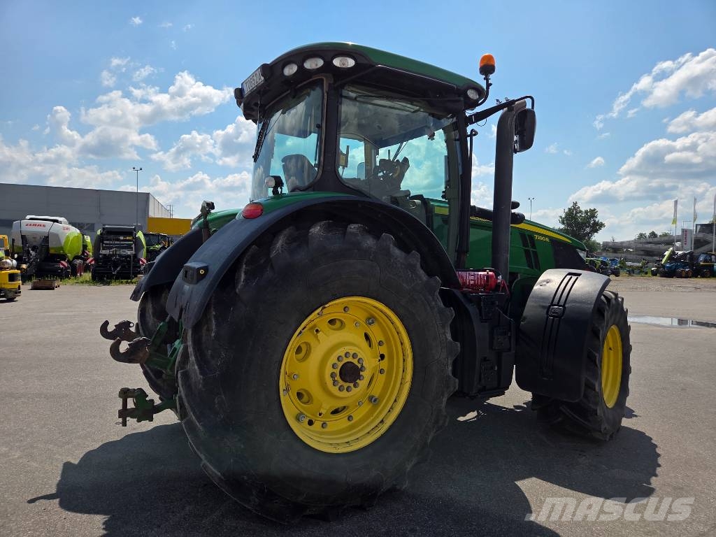 John Deere 7290 R الجرارات