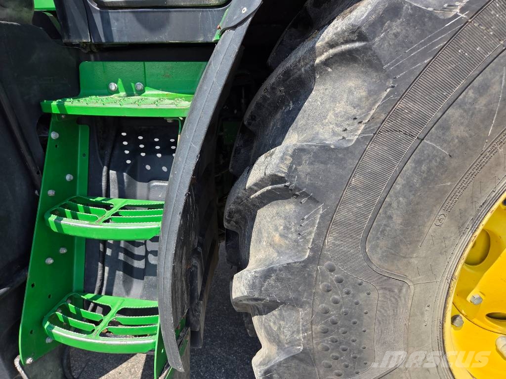 John Deere 7290 R الجرارات