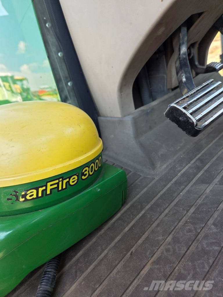 John Deere 7290 R الجرارات