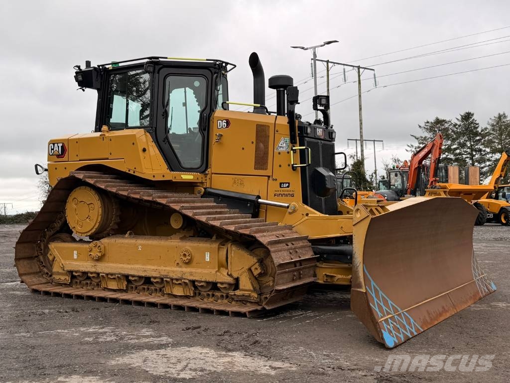 CAT D 6 LGP Buldooserid